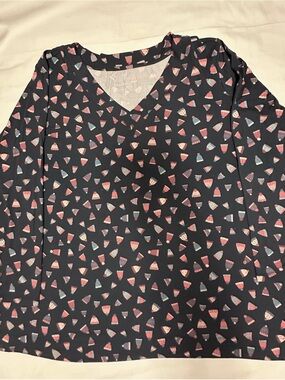 Any Body V-neck Long Sleeve Navy Beanie Print Top with Pants -3X